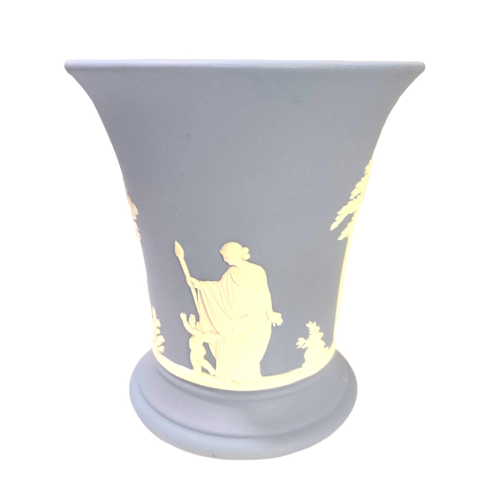 Wedgwood Jasperware  vintage porcelain vase